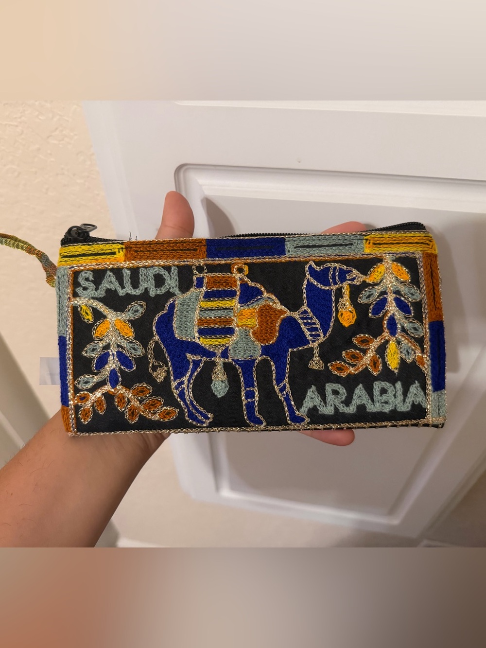 Embroidered clutch Arabia NWOT